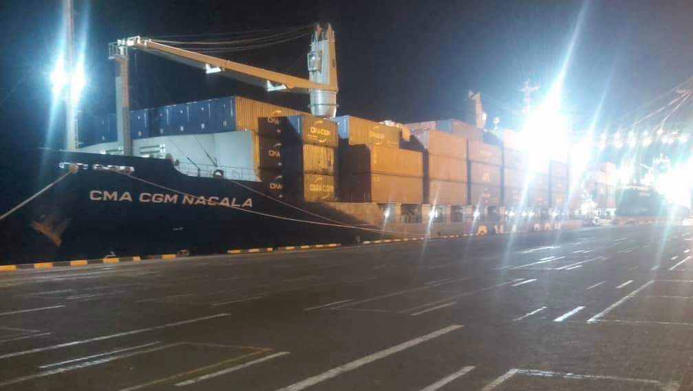 استمرار دخول البواخر الجديده للخط الملاحي CMA CGM  إلى محطة عدن الحاويات في ميناء عدن